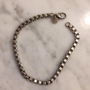 Tiffany & Co. Jewelry - Beautiful like new Tiffany bracelet Tiffany & Co. Jewelry - Beautiful like new Tiffany bracelet